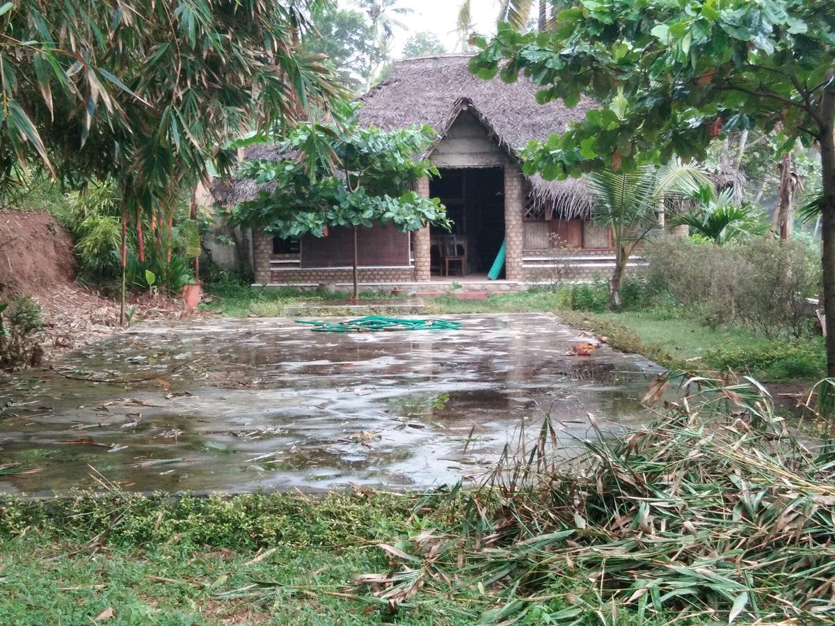 Natural Cottage Varkala Buitenkant foto